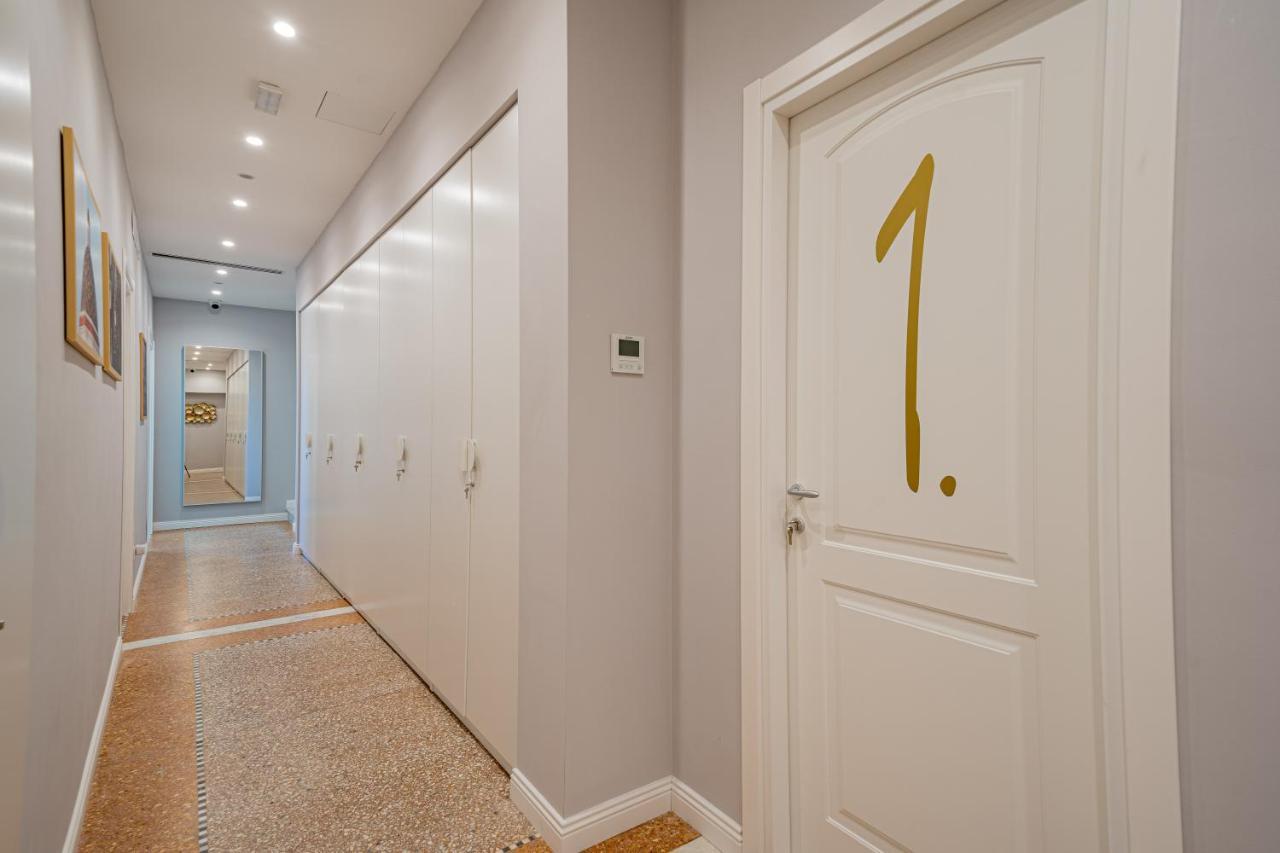 Nue Suites ساساري المظهر الخارجي الصورة